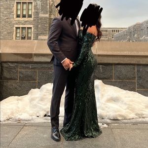 Like New Windsor Long Sleeve Formal Dress